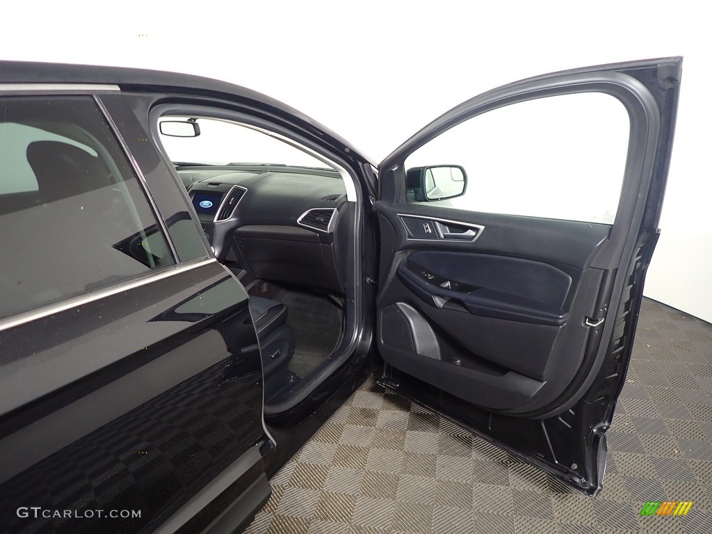 2018 Edge SEL AWD - Shadow Black / Ebony photo #37