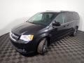 Black Onyx - Grand Caravan SXT Photo No. 9