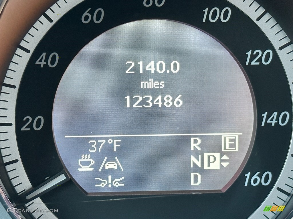 2011 E 350 4Matic Sedan - Palladium Silver Metallic / Black photo #17