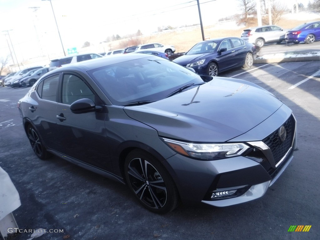 2020 Sentra SR - Gun Metallic / Charcoal photo #5