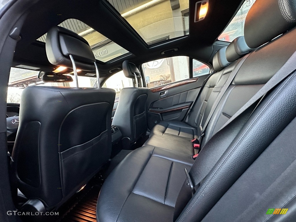 2011 E 350 4Matic Sedan - Palladium Silver Metallic / Black photo #31