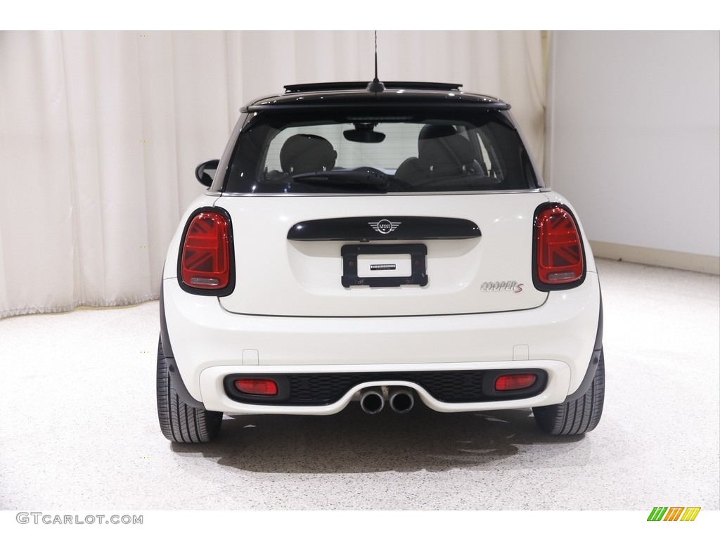 2019 Hardtop Cooper S 2 Door - Pepper White / Carbon Black photo #18