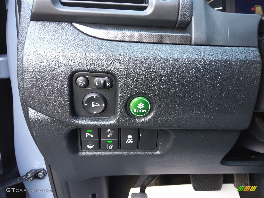 2022 Honda Passport TrailSport AWD Controls Photo #145583699
