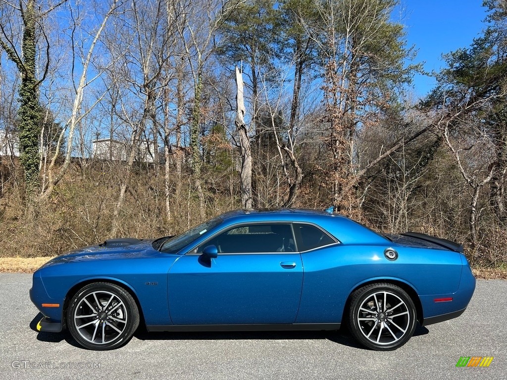 Frostbite 2023 Dodge Challenger R/T Shaker Exterior Photo #145584137