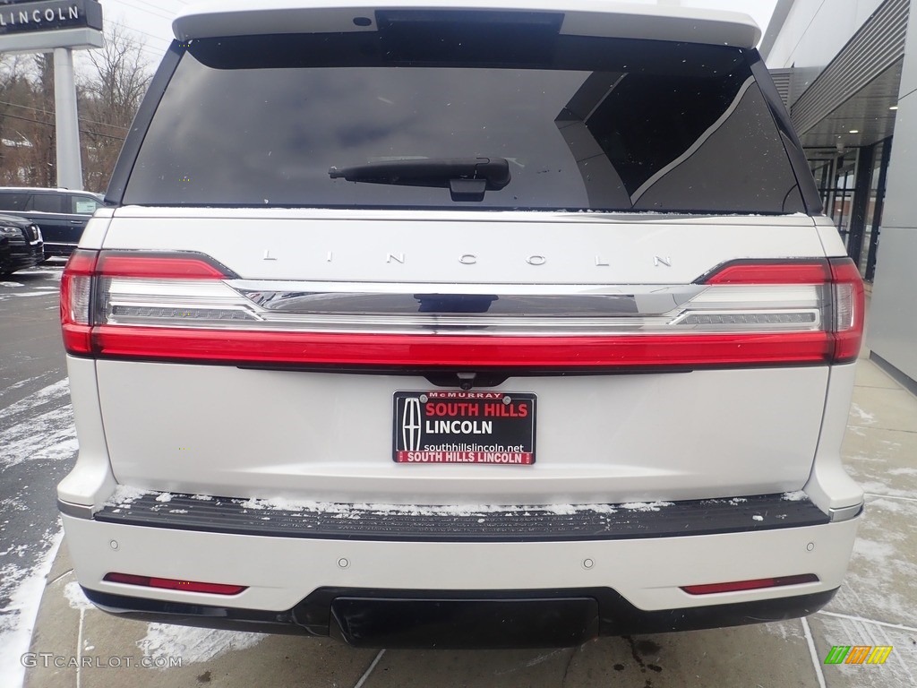 2019 Navigator Reserve 4x4 - White Platinum Metallic Tri-Coat / Russet photo #4