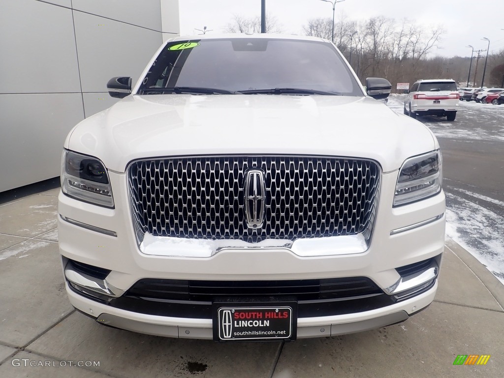 2019 Navigator Reserve 4x4 - White Platinum Metallic Tri-Coat / Russet photo #9