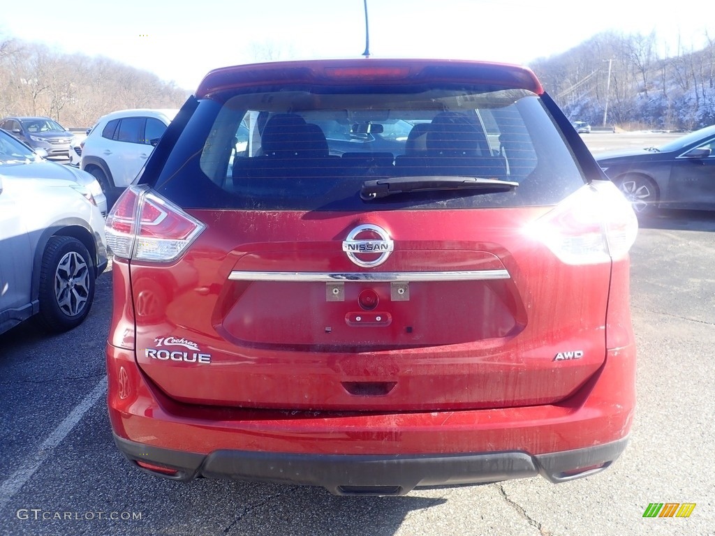 2016 Rogue S AWD - Cayenne Red / Charcoal photo #3