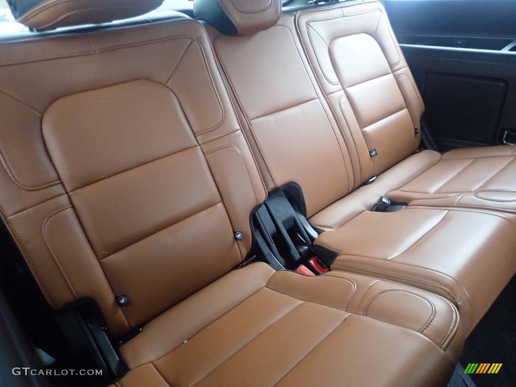 2019 Navigator Reserve 4x4 - White Platinum Metallic Tri-Coat / Russet photo #14