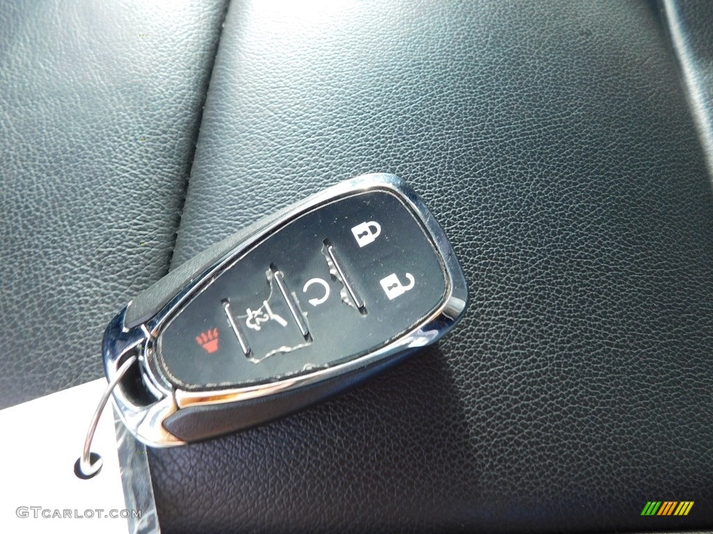 2019 Traverse LT AWD - Pearl White / Jet Black photo #24