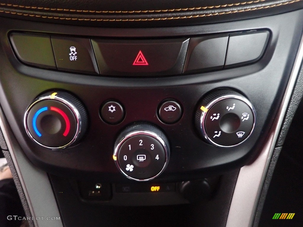 2020 Trax LS - Nightfall Gray Metallic / Jet Black photo #19