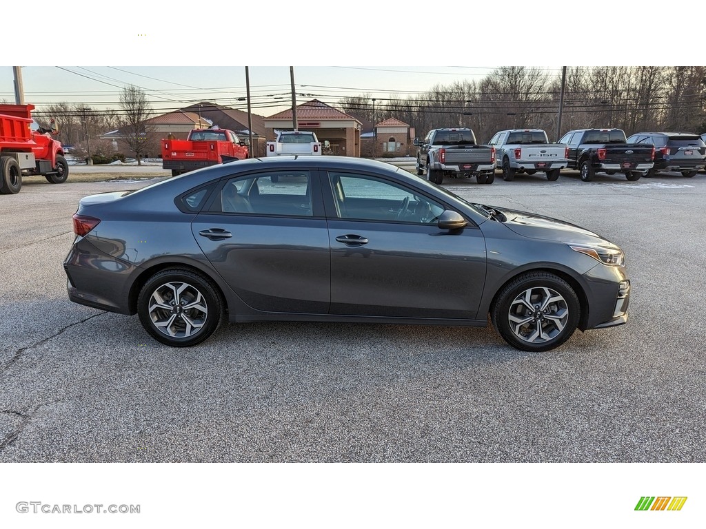2020 Forte LXS - Gravity Grey / Black photo #6