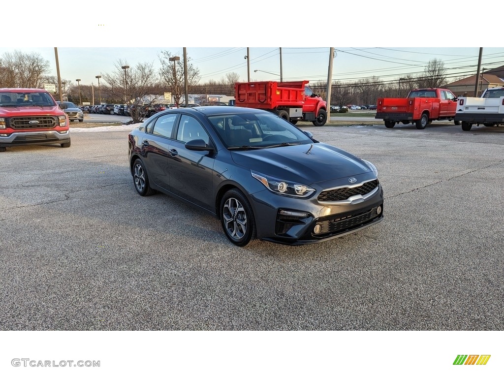 2020 Forte LXS - Gravity Grey / Black photo #7