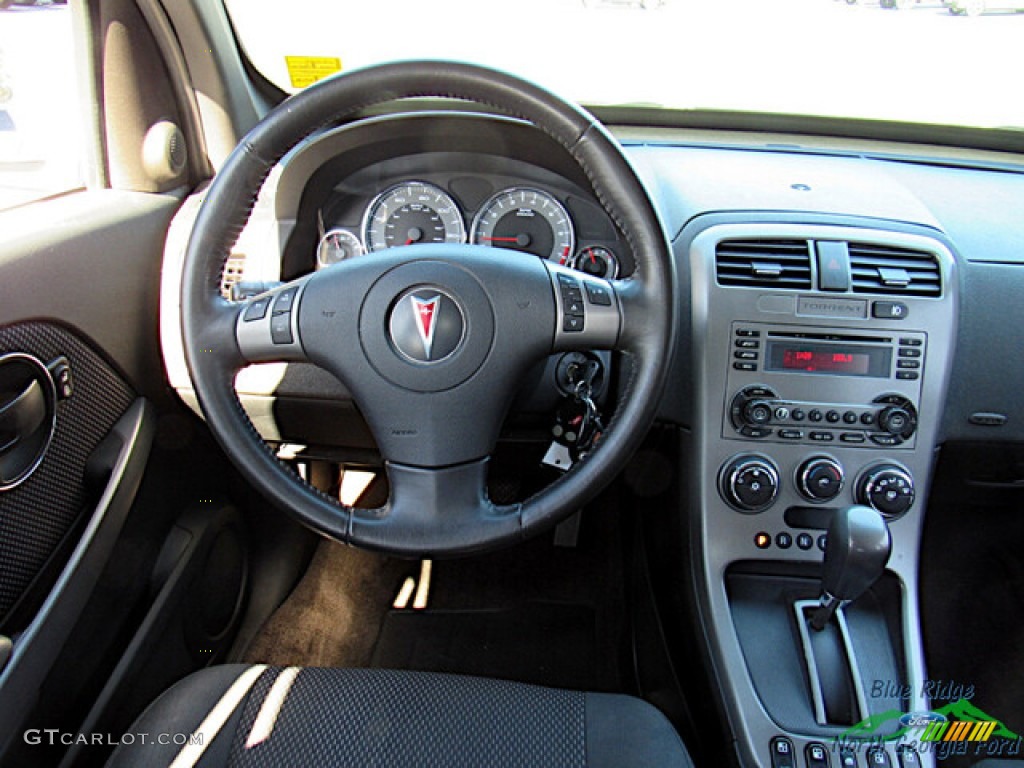 2006 Torrent AWD - Bright White / Ebony Black photo #15