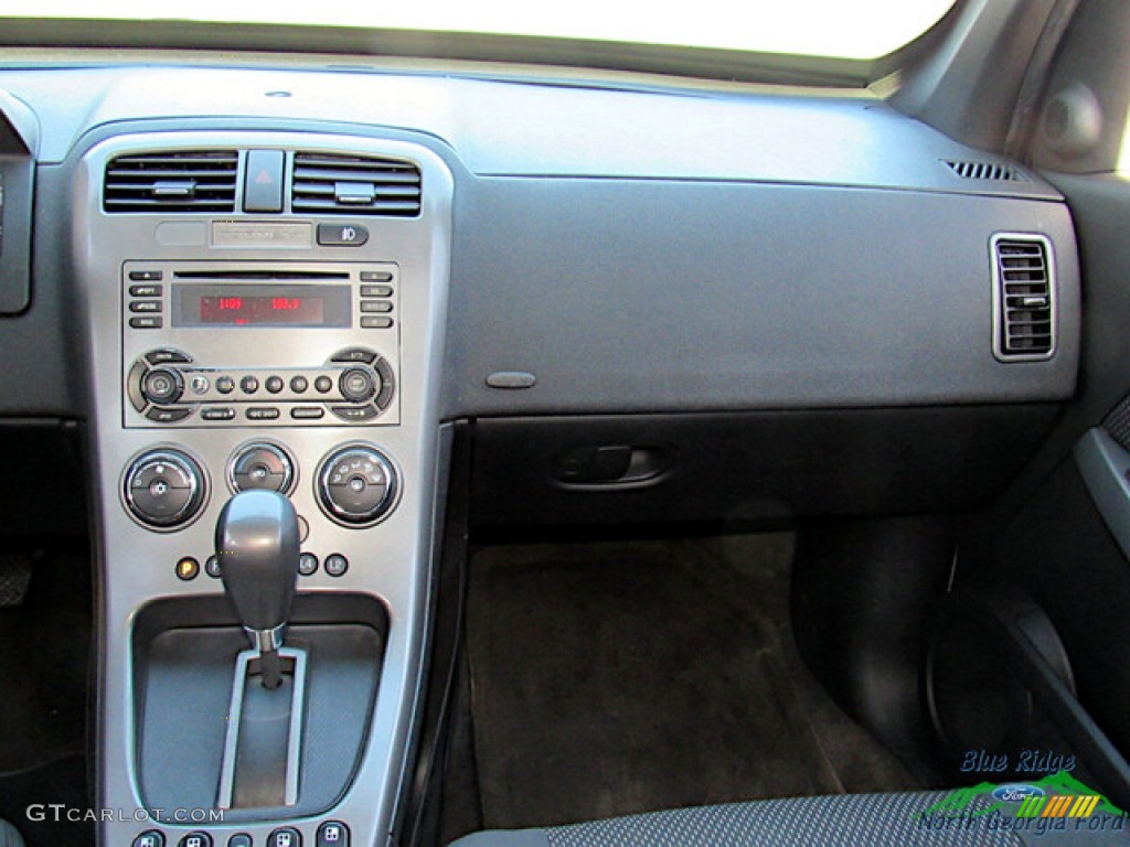 2006 Torrent AWD - Bright White / Ebony Black photo #16