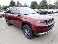 Front 3/4 View of 2023 Grand Cherokee L Limited 4x4