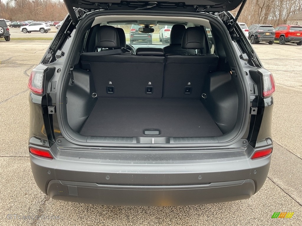 2023 Jeep Cherokee Altitude Lux 4x4 Trunk Photos