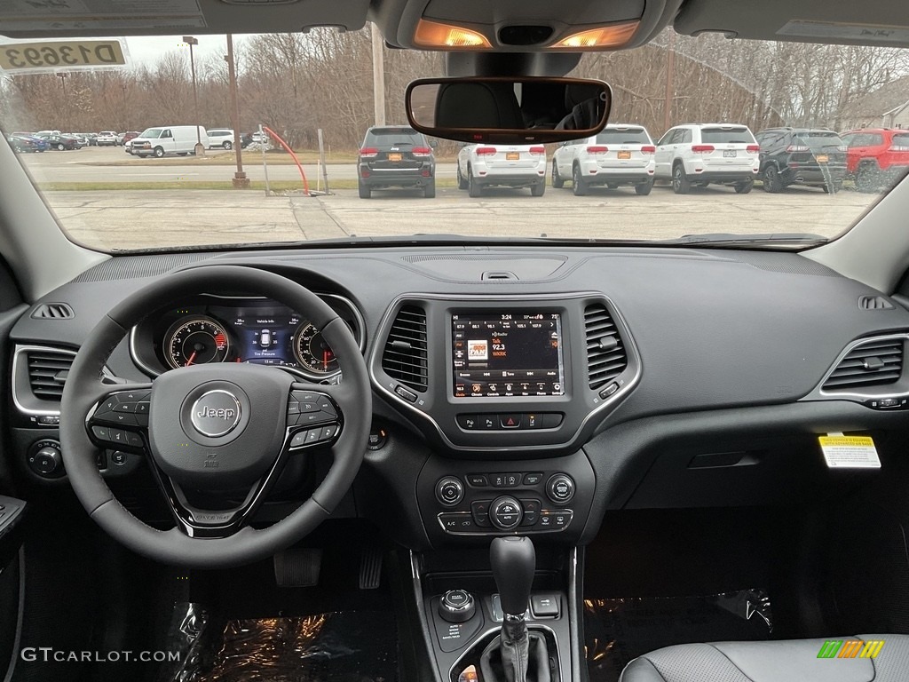 2023 Jeep Cherokee Altitude Lux 4x4 Black Dashboard Photo #145591116