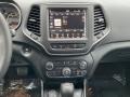 2023 Jeep Cherokee Altitude Lux 4x4 Controls