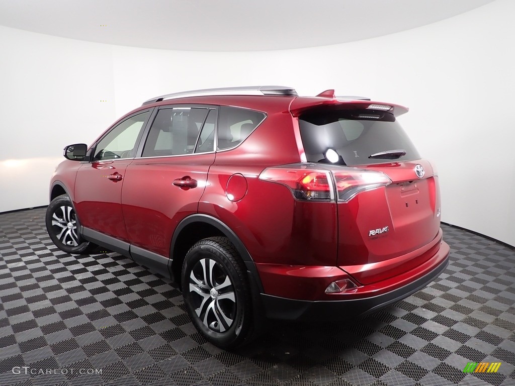 2018 RAV4 LE - Ruby Flare Pearl / Black photo #6