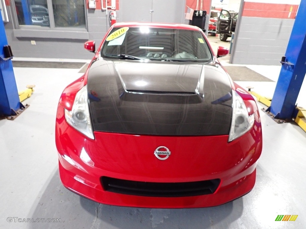 2010 370Z Coupe - Solid Red / Black Cloth photo #2