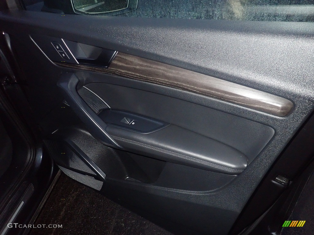2018 Q5 2.0 TFSI Prestige quattro - Monsoon Gray Metallic / Black photo #15