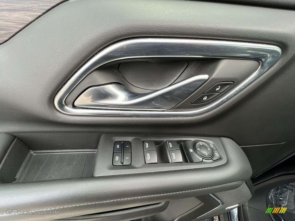 2021 Chevrolet Tahoe Z71 4WD Door Panel Photos