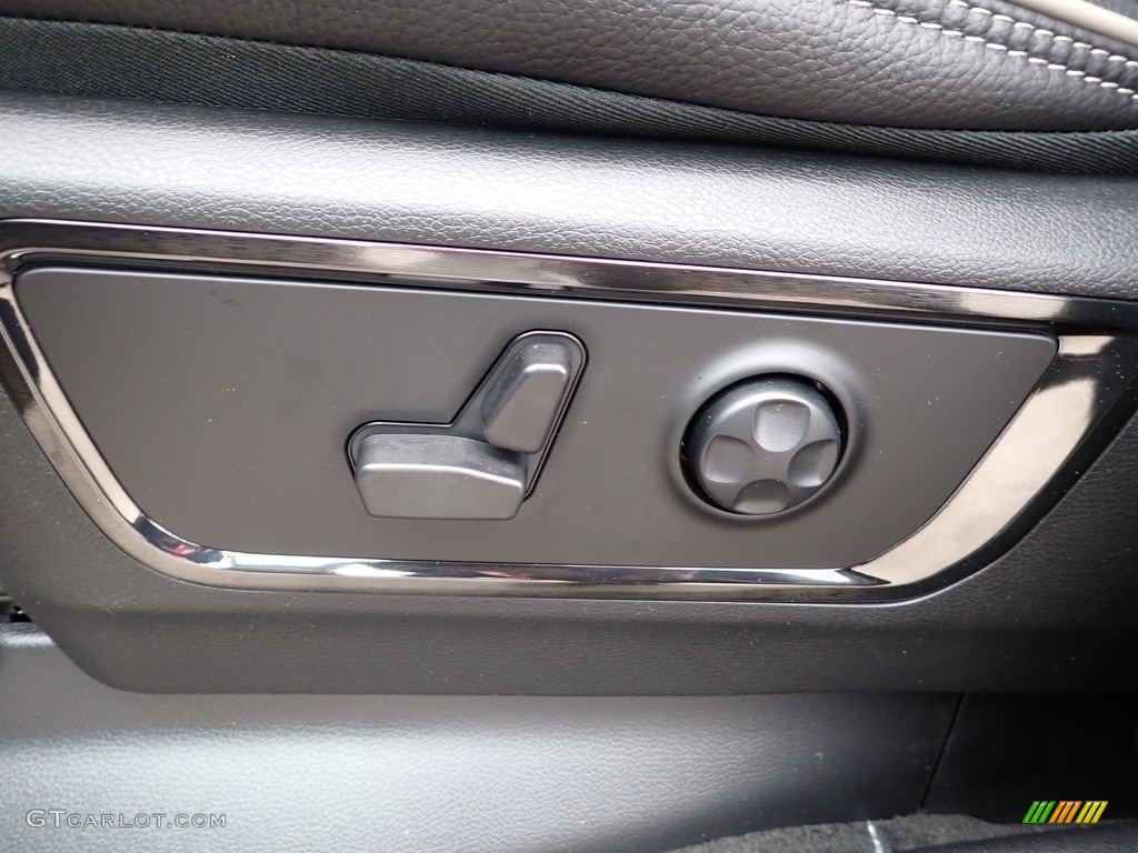 2023 Ram 1500 Limited Crew Cab 4x4 Front Seat Photo #145593321