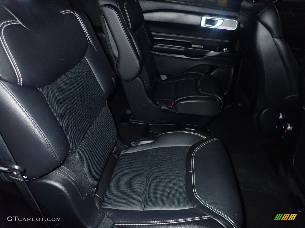 2020 Explorer ST 4WD - Agate Black Metallic / Ebony photo #17
