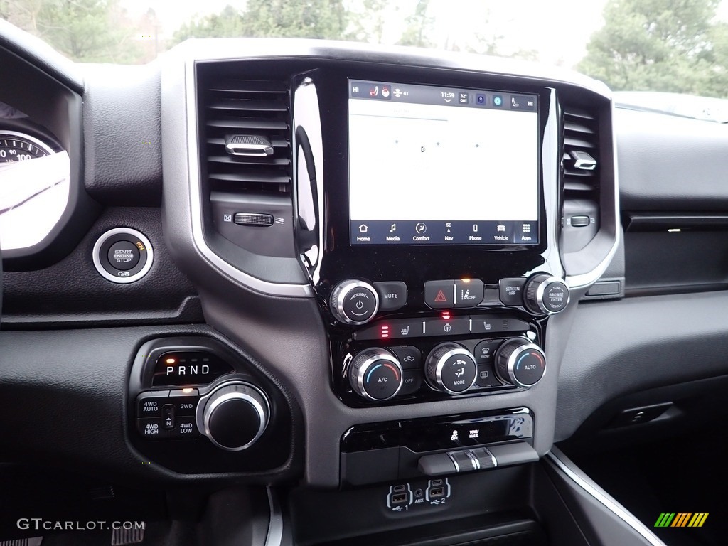 2023 Ram 1500 Big Horn Crew Cab 4x4 Controls Photo #145594359