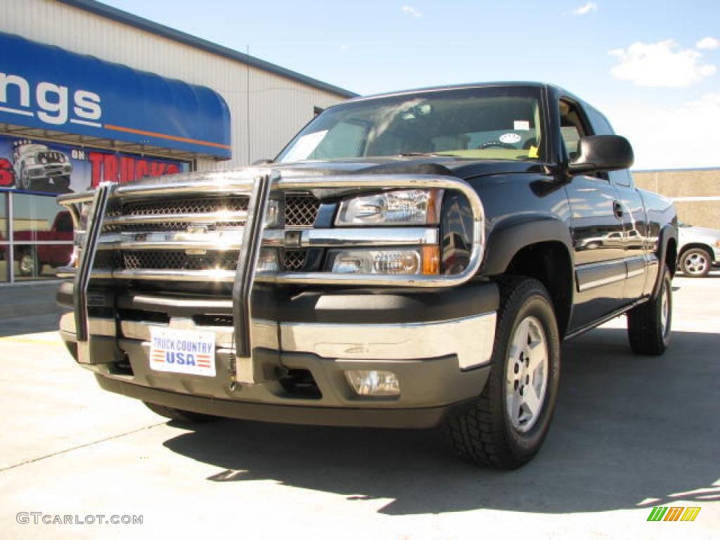 2005 Silverado 1500 Z71 Extended Cab 4x4 - Dark Blue Metallic / Tan photo #2