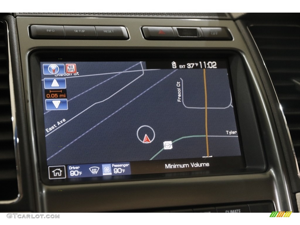 2011 Ford Taurus Limited AWD Navigation Photos