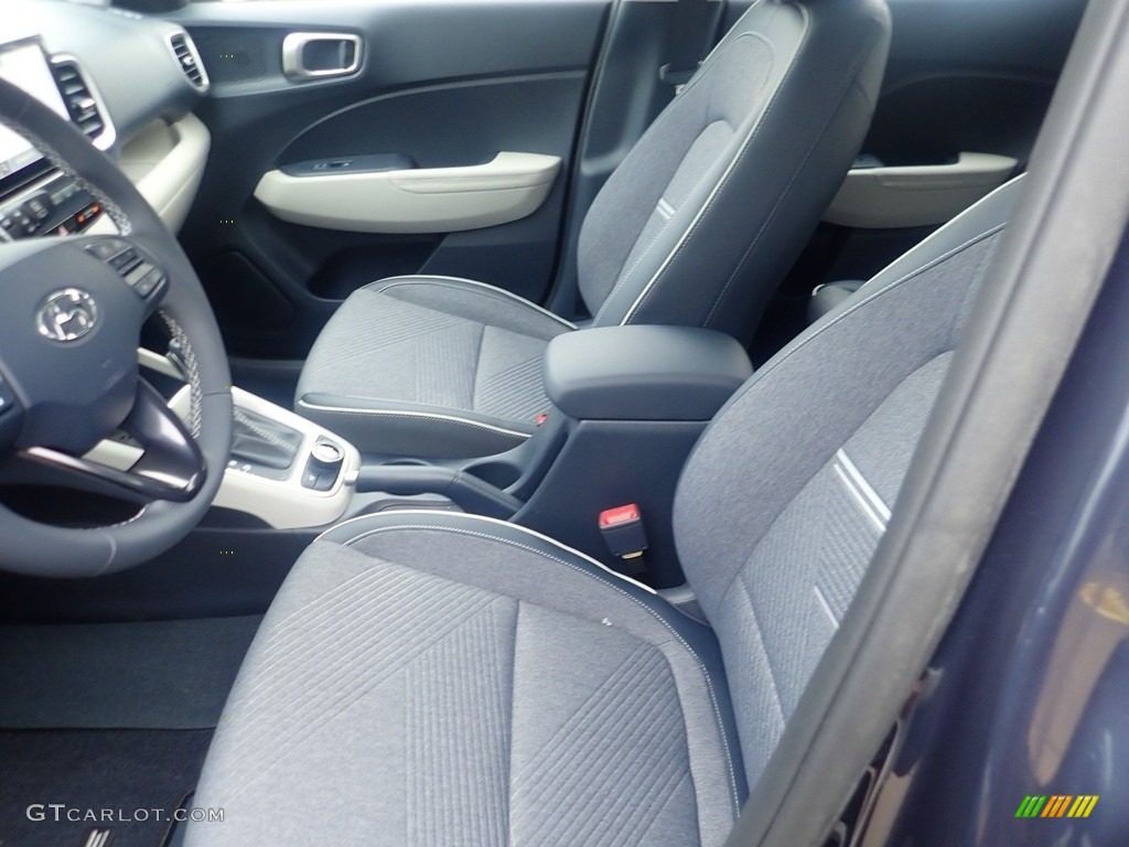 2023 Hyundai Venue Limited Front Seat Photo #145595958