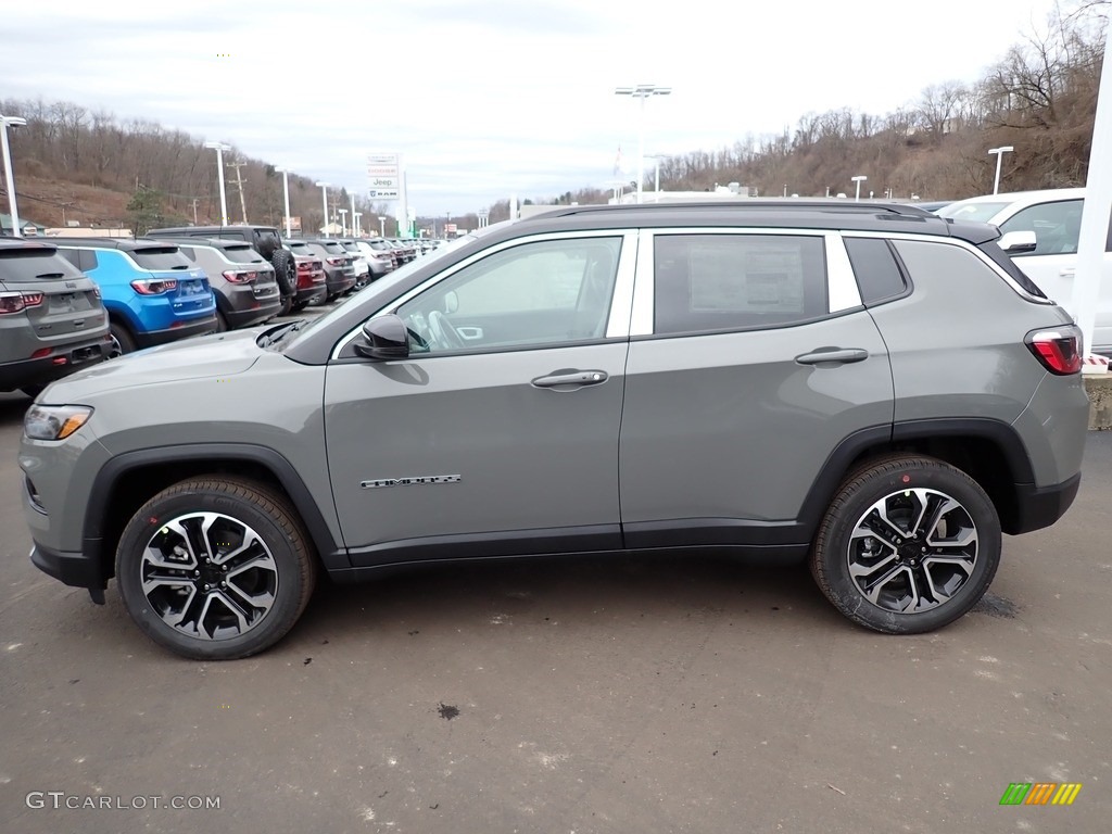 2022 Compass Limited 4x4 - Sting Gray / Black photo #2