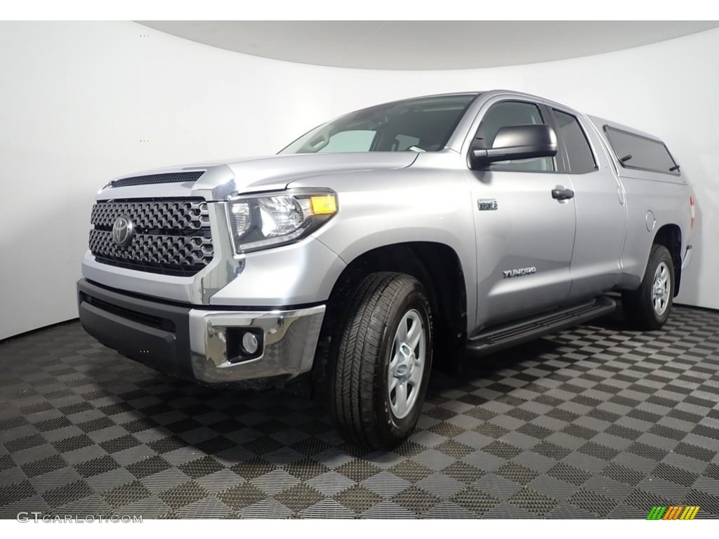 2020 Tundra SR Double Cab 4x4 - Silver Sky Metallic / Graphite photo #8