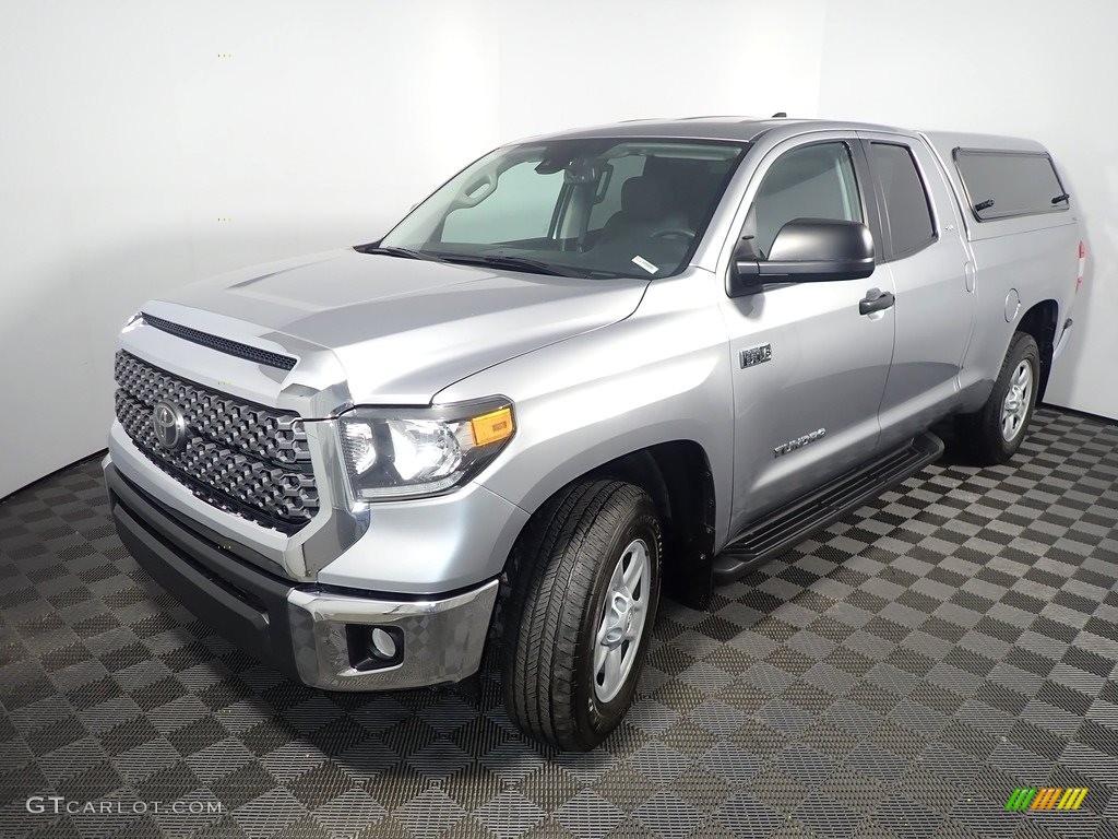 2020 Tundra SR Double Cab 4x4 - Silver Sky Metallic / Graphite photo #9