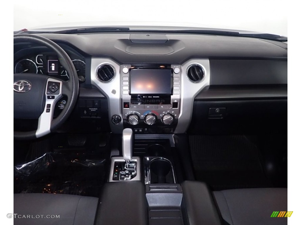 2020 Tundra SR Double Cab 4x4 - Silver Sky Metallic / Graphite photo #22