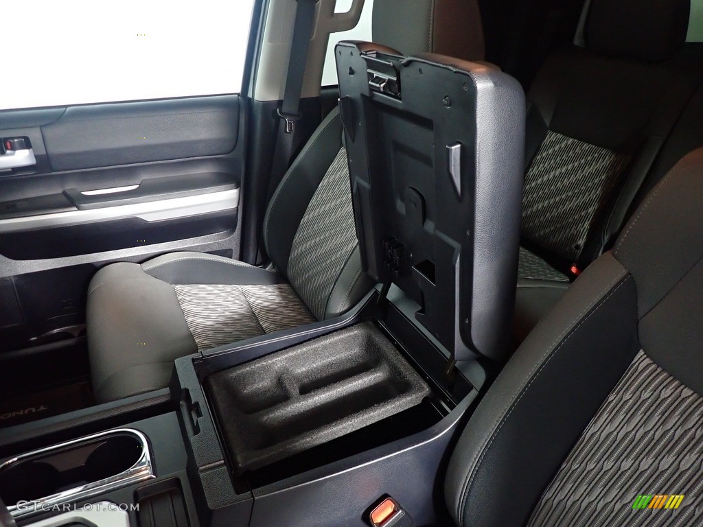 2020 Tundra SR Double Cab 4x4 - Silver Sky Metallic / Graphite photo #32