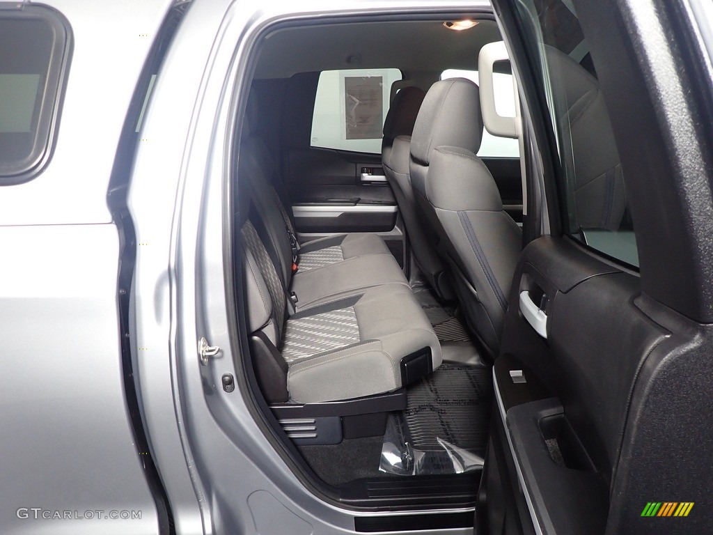 2020 Tundra SR Double Cab 4x4 - Silver Sky Metallic / Graphite photo #36