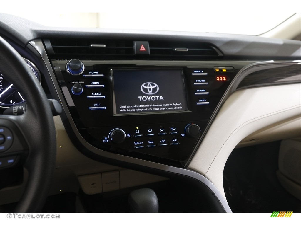 2019 Camry LE - Brownstone / Macadamia photo #9