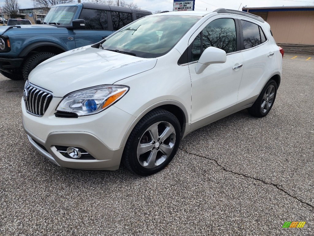 2013 Encore Leather - White Pearl Tricoat / Saddle photo #2