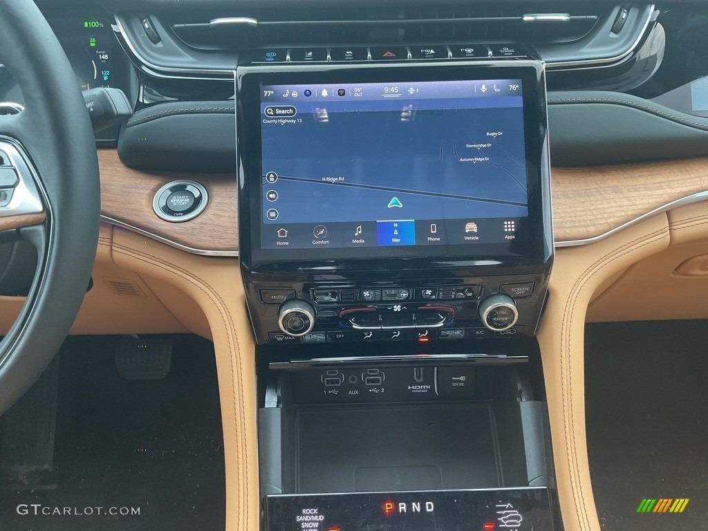 2022 Jeep Grand Cherokee Summit 4XE Hybrid Controls Photos