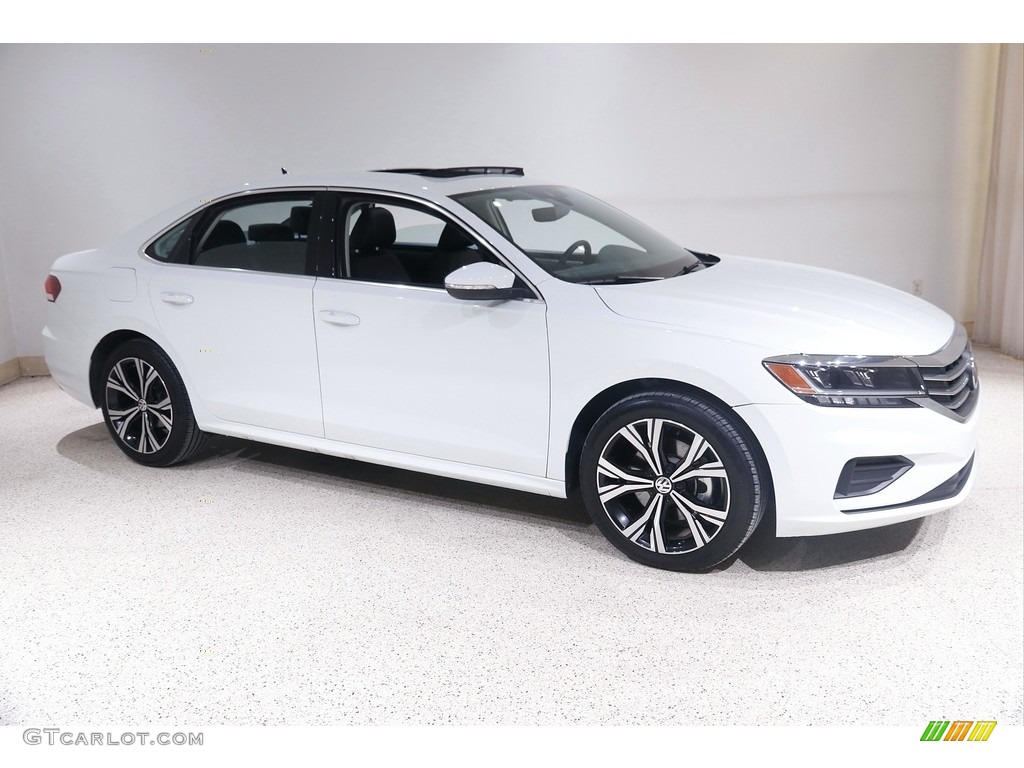 2021 Passat SE - Pure White / Titan Black photo #1