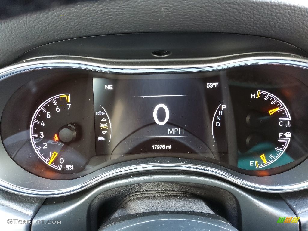 2021 Jeep Grand Cherokee Laredo Gauges Photo #145600124