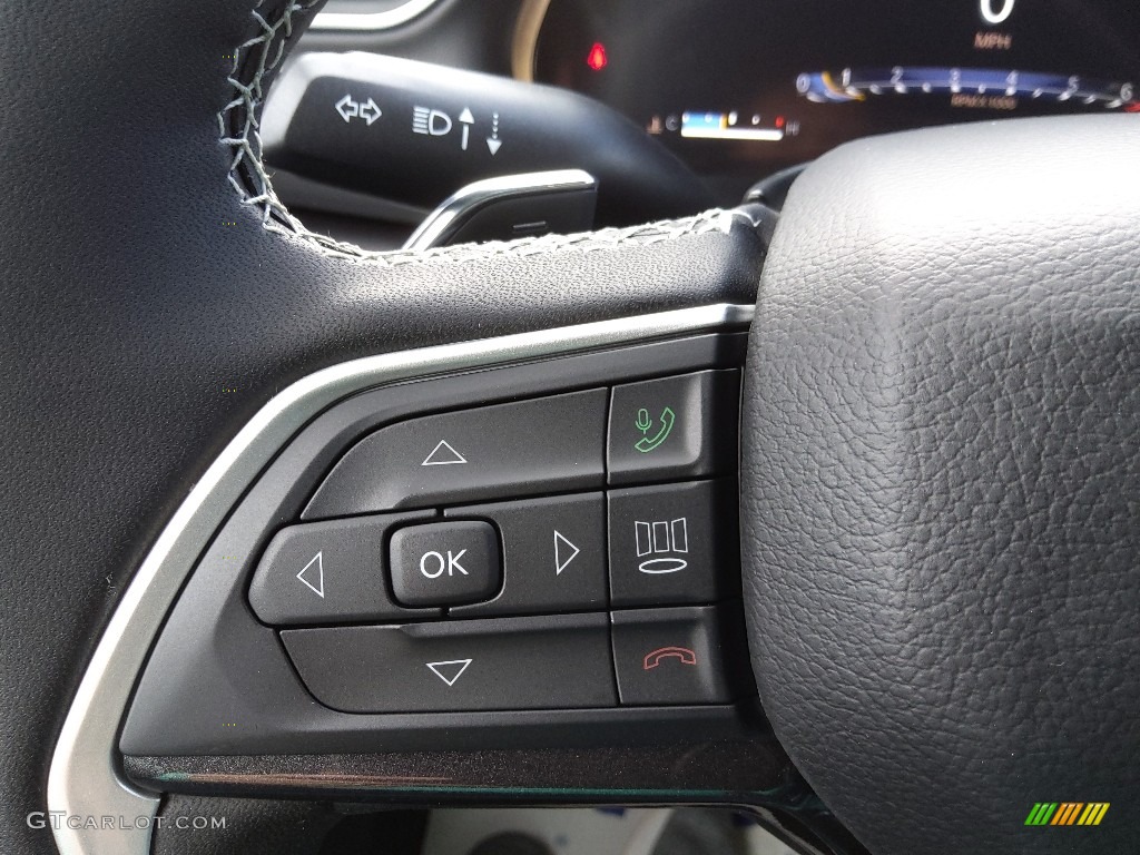 2023 Jeep Grand Cherokee Laredo 4x4 Global Black Steering Wheel Photo #145600832
