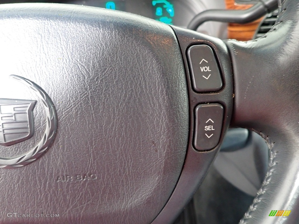 2003 DeVille Sedan - White Diamond / Midnight Blue photo #15