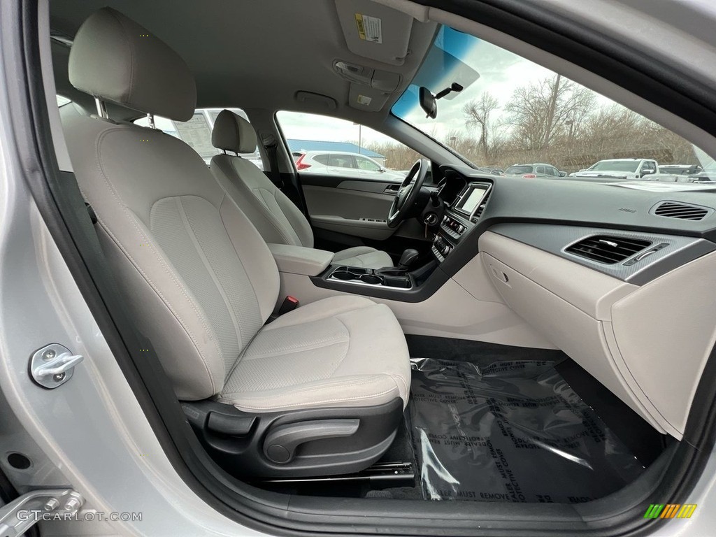 2019 Sonata SE - Symphony Silver / Gray photo #18