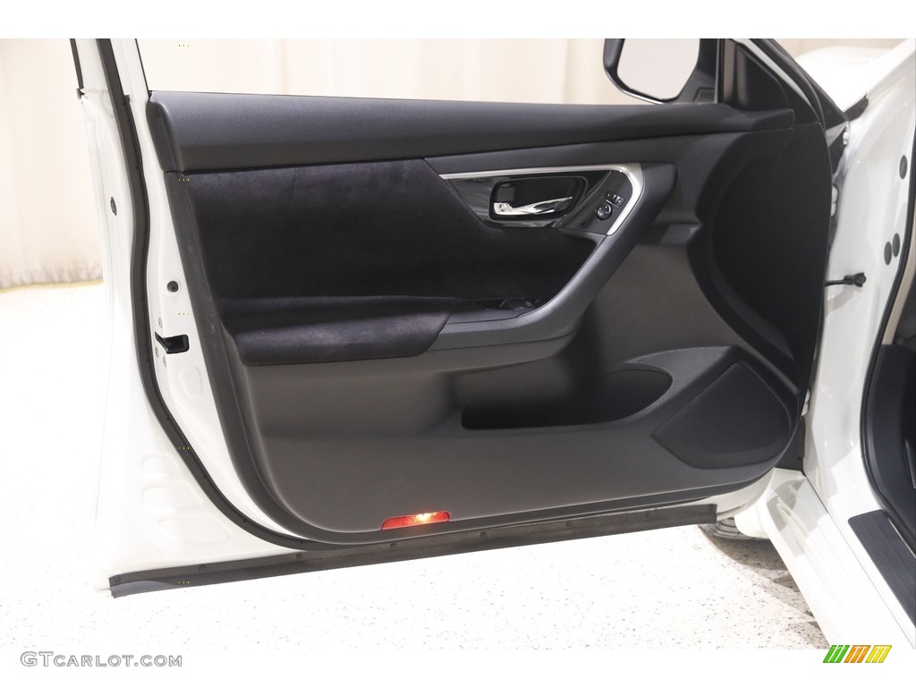 2013 Altima 2.5 SV - Pearl White / Charcoal photo #4