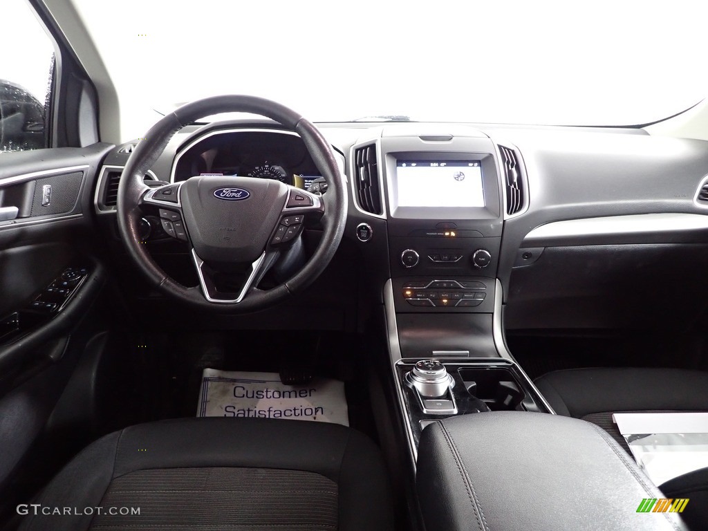 2019 Edge SEL AWD - Agate Black / Ebony photo #25