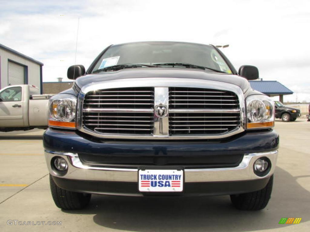 2006 Ram 1500 Big Horn Edition Quad Cab 4x4 - Patriot Blue Pearl / Medium Slate Gray photo #4