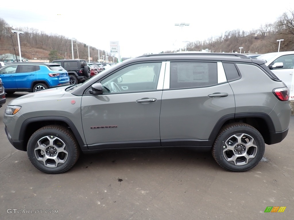 2022 Compass Trailhawk 4x4 - Sting Gray / Black/Ruby Red photo #2